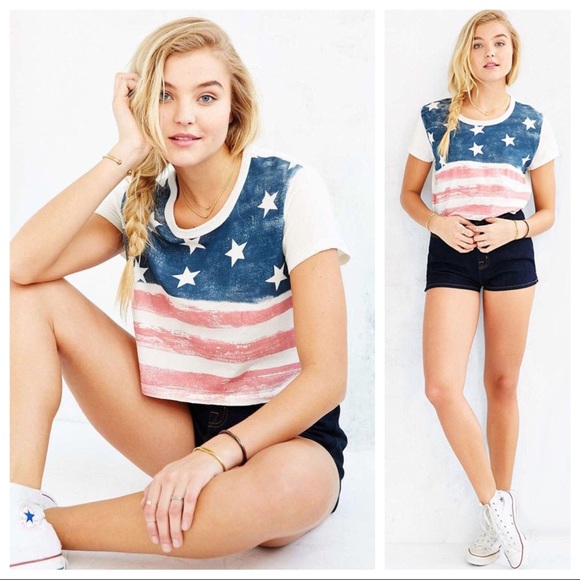 Urban Outfitters Tops - UO Pink White Blue USA Flag Crop Top